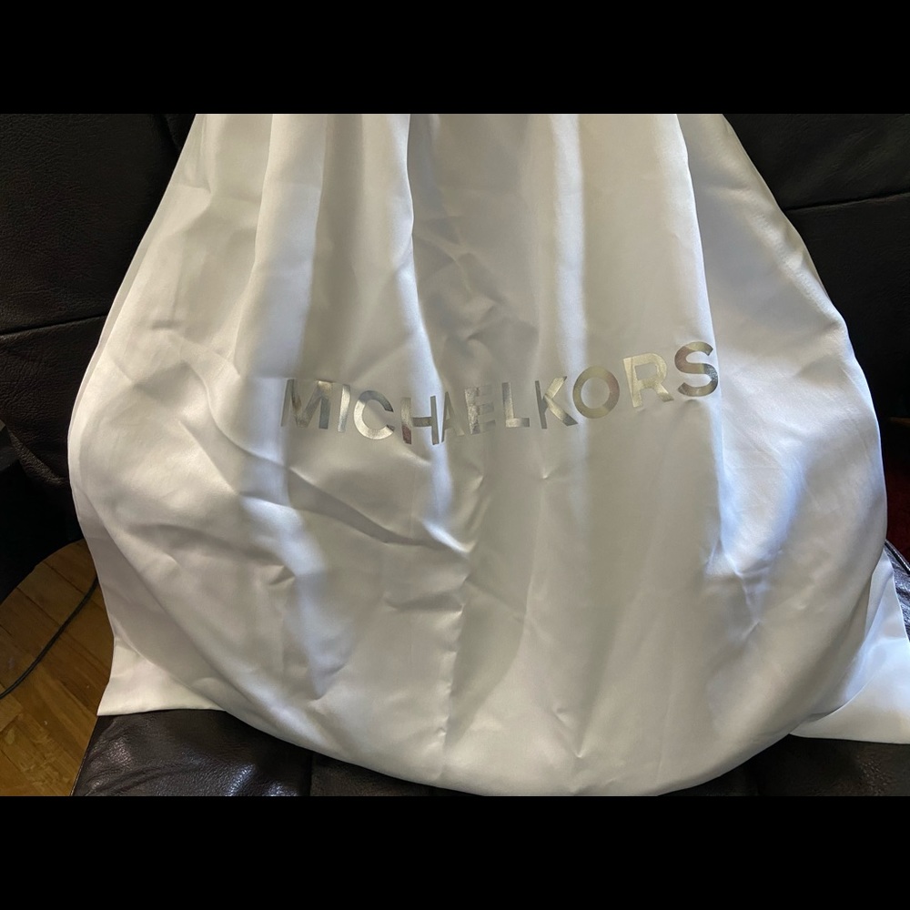 Michael Kors large cross body/shoulder fringe bag